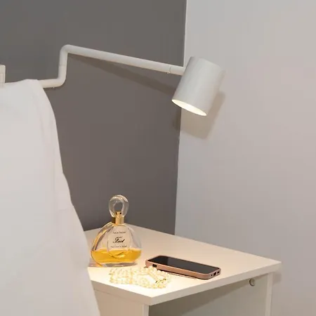 아파트 Rosselli 74 By Arbaspaa *